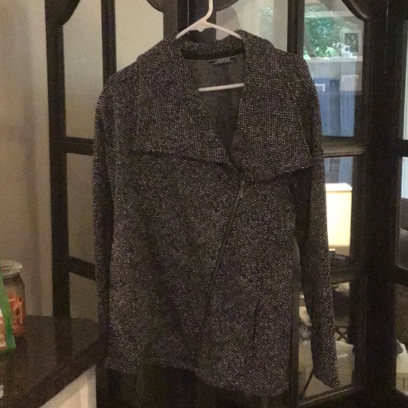 Land’s End NWOT black and white multi jacket sz L - Picture 2 of 3